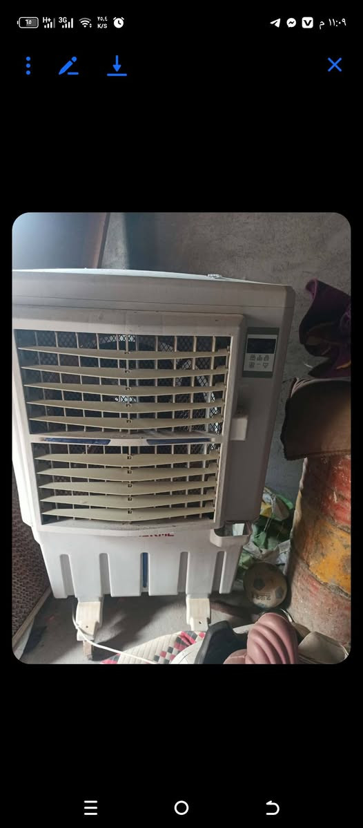 مبردات نضاف شرط الشغل للبيع الاستفسار الاتصال على 
*********** المكان الرفاعي قرب بانزين خانه سمه الفرات
