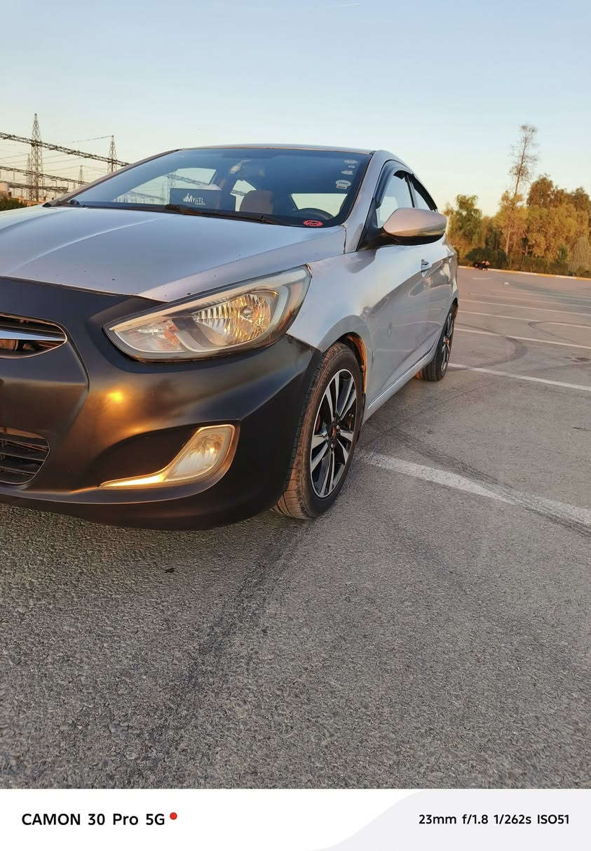 للبيع 
اكسنت سلفر موديل 16 
رقم اربيل 
سنويه هزه رقم كلو جديد 
محرك 16 منزلو جديد مال كصه 
تخم تاير جديد 
كير توماتيك 
جامات 4 كهرب 
ABS 
تحكم جهتين 
السيارة مطوزه عام تقحيل فقط 
بجم صندوق كبس 
تكم كلها كفاله 
سعر 83 ورقه وبي مجال كلش بسيط 
عنان أربيل ***********
