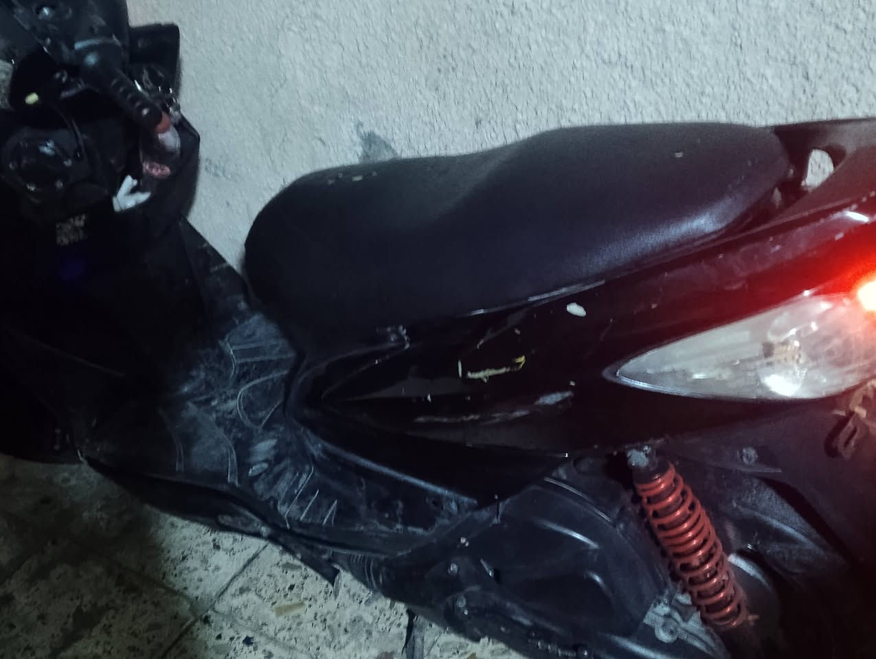السلام عليكم عندي دراجه سكني فحل للبيع دراجه مثل ما موجوده با صور سعر دراجه 550 وبيه مجال بسيط العنوان بغداد جديده شارع المسبح رقمي ***********
