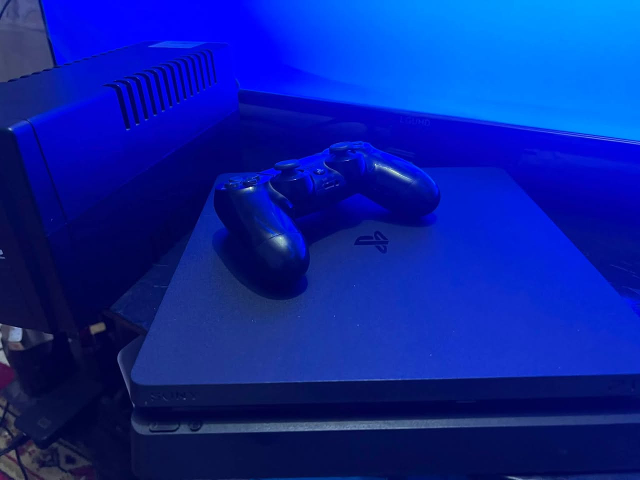 بلي فور مهكر كامل ملحقات مكفول جوستك اصلي UBS وياه 
جهاز نظيف وياه العاب بداخله
pes21 محدث 26 
جوست هوست هوشيما
يونشتارد 4
تومبر رايدر 
سبايدر مان مارفل 
gta5 درييفر
ريدزنت ايفل 7 
كرايتوس جز ثاني
كره قدم شوارع
لعبه xxx كره قدم
نيد فور سبيد بايباك
لتواصل خاص او عرقم
***********
