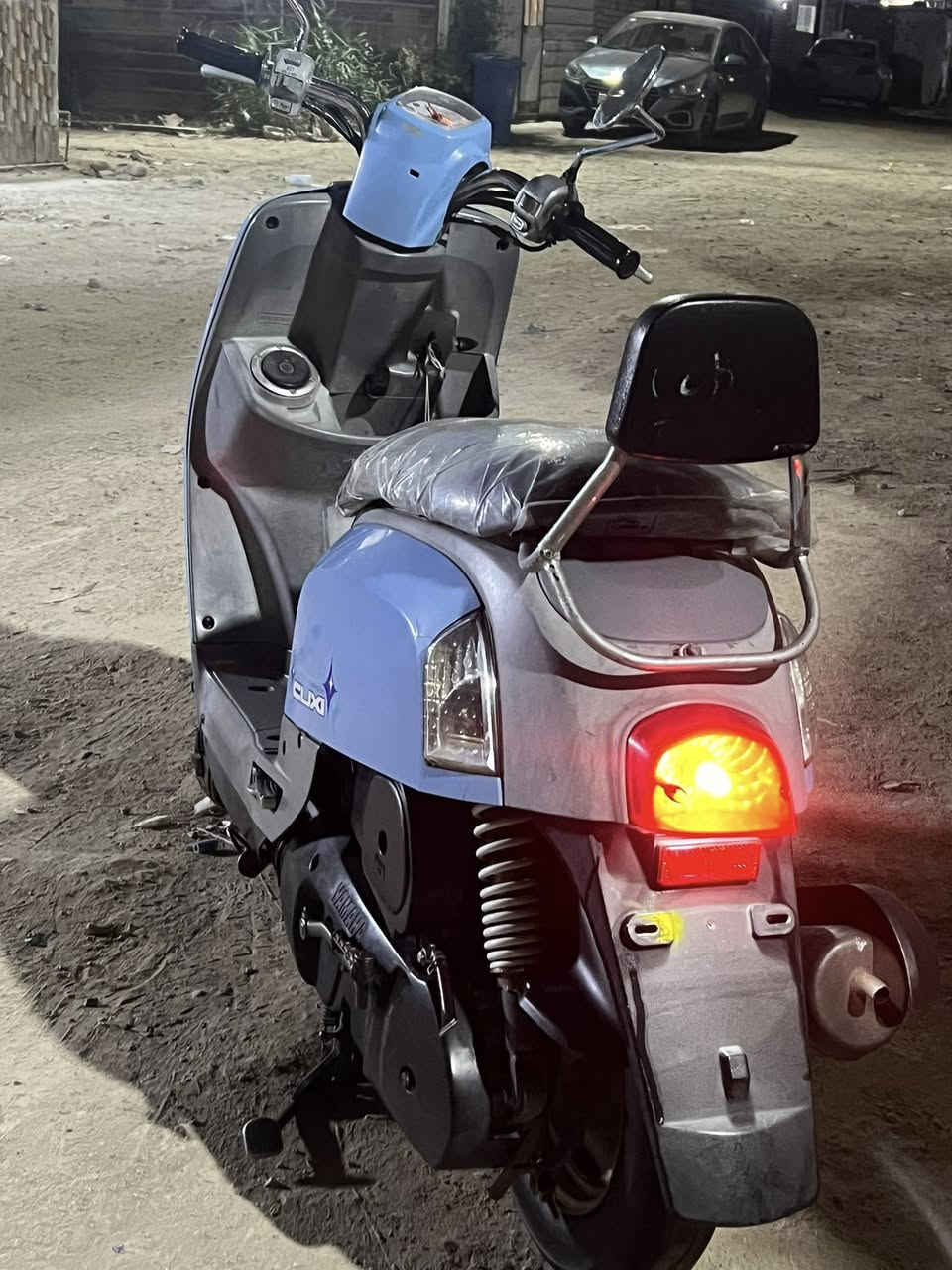 سلام عليكم
دراجه ماكس بوليس للبيع 
دراجه مكفوله من البرغي 
ختم واحد كهربائيات كلها شغله
ما صار هواي من نزلتها من الرمبه 
أقوه فيتر جيبه وياك 
السعر  مليون و 150 
المكاني الدوره ابو دشير 
الرقم ***********
موجود واتساب
