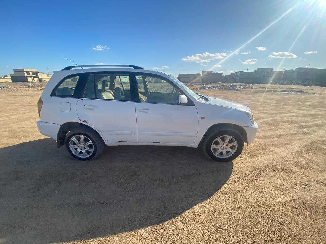 تيكو 2012 
ميكينا 2000
كير ميكانيكي 
تبريد شغال 
السيارة عايزة شغل قليل مو هواي يعني البدي بي خياسات ما مسويها وغرفتها مو كلش نظيفة عايزة تعديلات بسيطة 
رقمها قادسية 
سعرها 45 
***********
مكاني نجف
