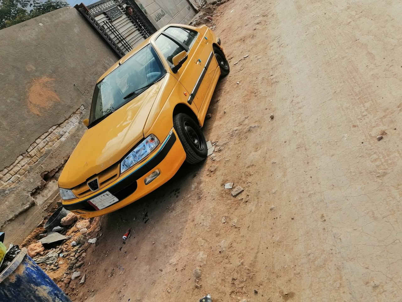 بيجو بارص ٢٠١٥ مكفولة من الضربة
بيهة بنيد طاير وتعمير هلاات معمرة وتلخيضات بصيطة
للاستفسار ***********
