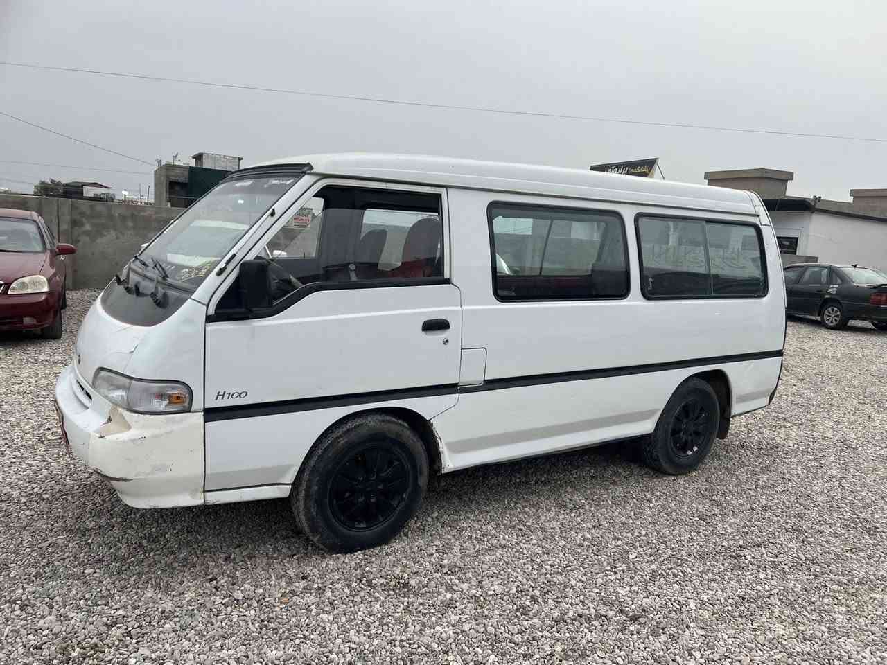 هوندا موديل 1994 مكينة گازي بيلادي بي بوياخ و بي ليدران هةمو گياني بةشةرت بةشةرتي بي غرامة سيارةكة بةس رةقةمي لةكةلة بي سةنةوي ية سةنةوي بزربوية هةمو گياني بةشةرت گيرو ميكينة و اكسل ژي بشتةرتي 10 فيتةر 
واتساب ***********
