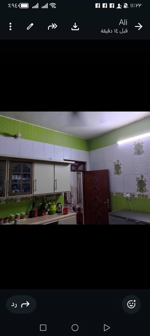 بيت مساحته 220م في الفلاحيه حي الإمام الرضا عليه السلام خلف شارع 30 قرب حسينية الألوسي قريب ع المدارس طابق واحد متكون من غرفتين وهول واستقبال ومطبخ وصحيات داخليه وخارجيه ومناور عدد 2 بيتونه على كد الصاله السطح شتايكر للاستفسار الاتصال ***********
