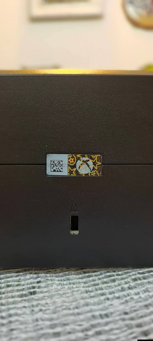 XBOX ONE
النوع  : Fat

نظافة :  100% 

وياة 3 جوستكات 

2 شغالات   /   1 ينرادلة تنظيف للبورد  

الجهاز نظيف كلش مامستعمل  🌐

 

✓  المحولة الاصلية مالتة 🔌

✓  الجهاز مامفتوح ولا مصلح والليبل موجود بالصور ⚙️

السعر  : 120 الف دينار  💲، بي مجال حگ الجية

واتساب تواصل  : 📞    ***********
