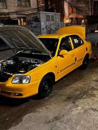 سياره فيرنا هونداي 2014  سياره مكفوله كفاله عامه  فقط رصعتين بيها  كهر...