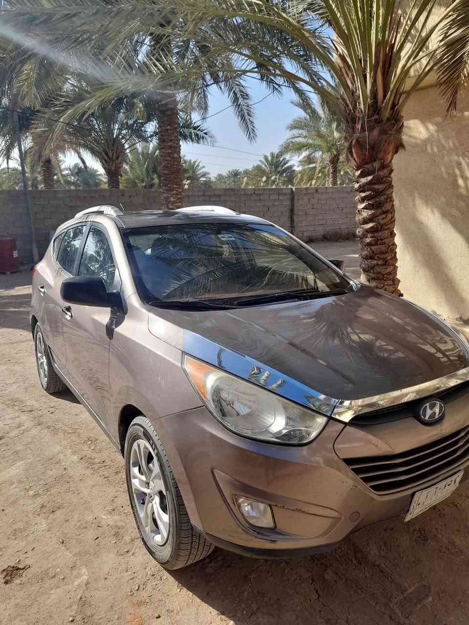 السلام عليكم توسان ٢٠١٢ وارد ماشية ١٦٨ الف كم ،محرك دوش ٢٠٠٠ المرغوب الحادث من امريكا باب السائق، وشوية بارد بالبنيد هنا بالعراق رقمها بابل، ومكانها المحاويل، السعر ١٤٠ ، للتواصل *********** ، ***********
