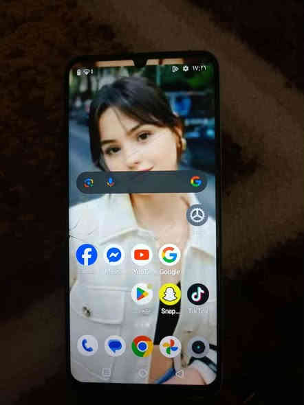 للبيع جهاز ريلمي هوت 50 الذاكرة 64 رام4+3 جهاز كلو شرط فقط المس مفطور والضهر مكشر السعر 45 شراي راسلني خاص او اتصل ***********
