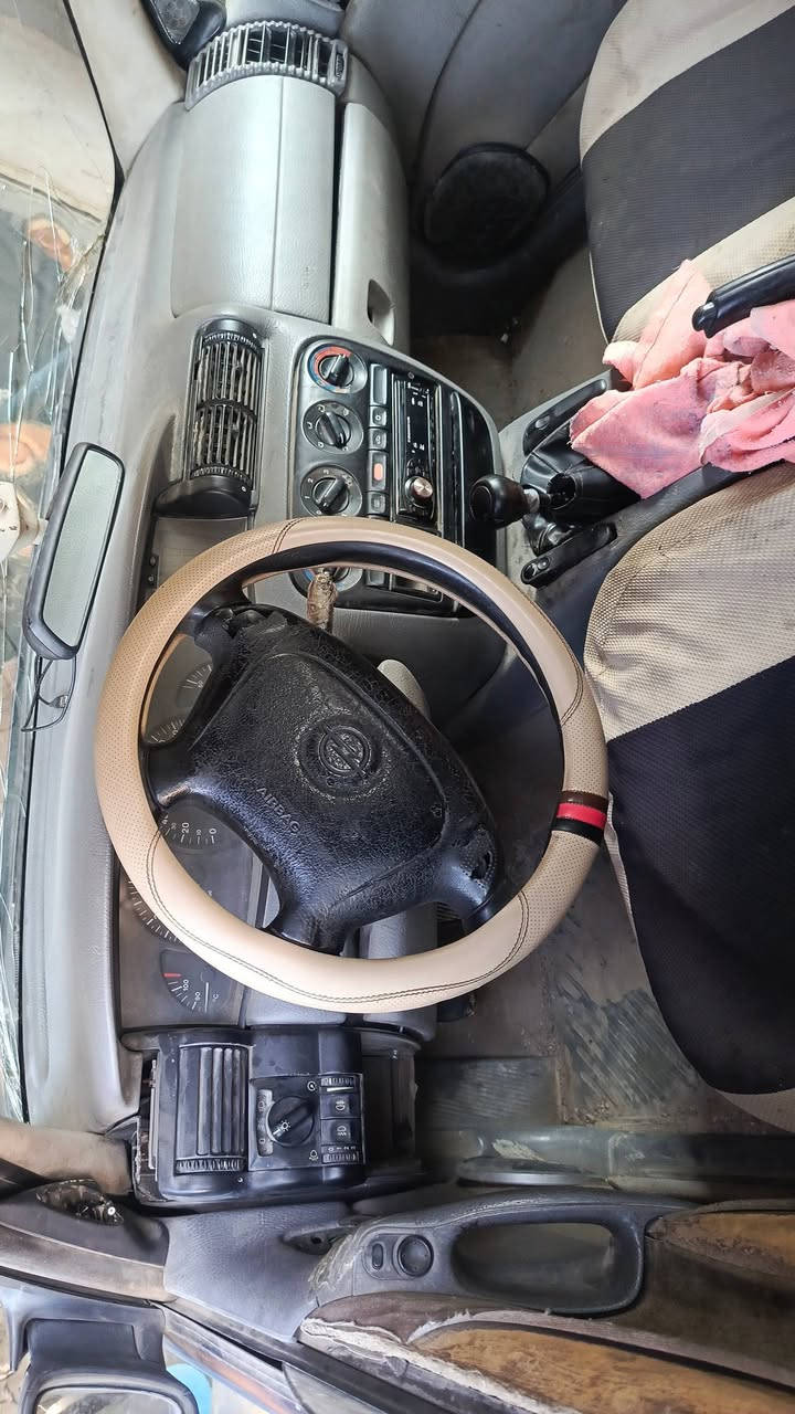 سلام عليكم سياره اوبل  سعر 25 وبيها مجال المكان بغداد اليوسفية رقم انبار ***********
***********
