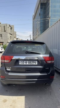 جيب گراند شيروكي موديل 2013  ليميتد فول  6 سلندر محرك 3,600 ماشيه 111,...