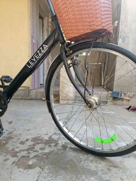 سلام عليكم باسيكل للبيع كير وطاقه شغال كامل بريكات كامله مكمله سعر 60وبي مجال عنوان رمادي 5كيلو  للتواصل خاص او اتصل ***********
