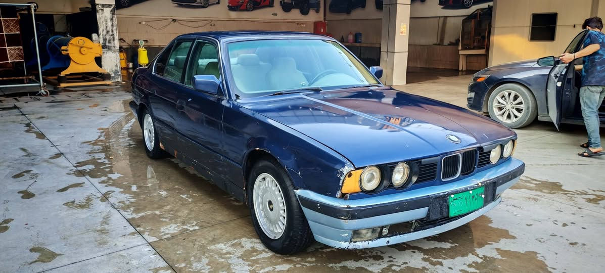 سه ره تابه ناوي خوايگه وره

بوفروشتن bmw
Bmw525iگير عادي✈️

موديل1992

٢جام كارەبا سڵاید 

گيرو مه كينه   به شه رت

ئاڕمی پلاستیک هەولێر بەشەرتی ئەوەلیات موسو بڕاوە  بە شەرت 

شوين سليماني
سعری 26 گه لاو مه جالي كي برايانه

***********
 واتساپ 
📞☎️
