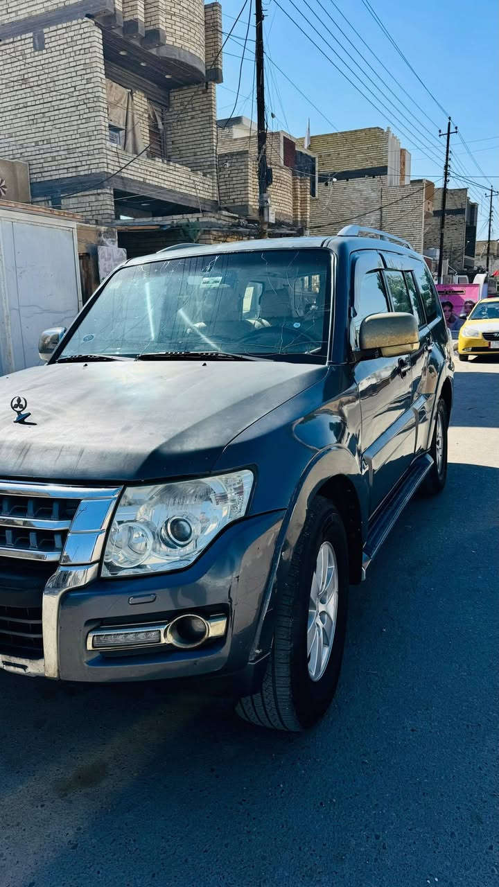 السلام عليكم
باجيرو 2008كامل مواصفات 1/1
مكينة 3000
منظومة غاز 
گيو و مكينة مكفول 
السيارة مصبوغة عام للجمالية مكفولة من الضرر 
مواصفاتهة 
كشنات كهرباء جلد 
دفع رباعي 
مانع انزلاق
7 راكب
تدفئة تبريد شغال 
الايت زنون بلادي 
ويل 17 /5ويل كب 
شاشة اندر ويد 
تحكم ستيرن جهتين 

بيع فقط 
غير متواجد على الفيس 
الاتصال فقط  ***********
السعر 105$
