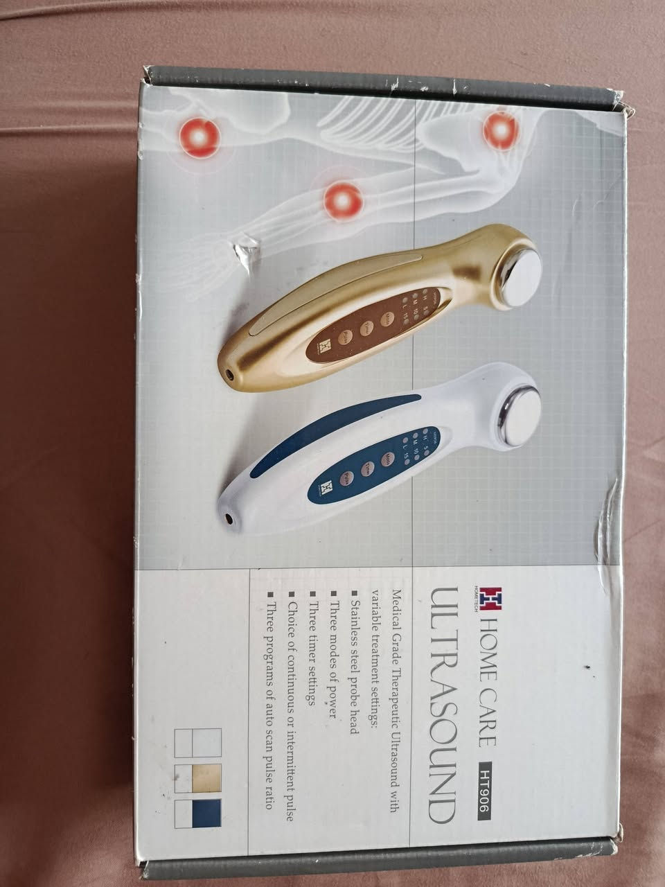 📢 جهاز موجات فوق صوتية (Ultrasound) منزلي للبيع ✨
* **الموديل:** Home Care HT906
 * **الاستخدام:** ممتاز لتخفيف آلام المفاصل والعضلات، **وبعض النساء يستخدمنه للتجميل** وتحفيز البشرة.
 * **الحالة:** مستعمل شيء بسيط جداً (شبه جديد وبكامل ملحقاته ونظافته).
 * **المميزات:**
   * 3 مستويات طاقة قابلة للتعديل.
   * مؤقت ذكي (5 - 10 - 15 دقيقة).
   * رأس معدني مقاوم للصدأ.
📍 **السعر:** [ 85 الف] الجديد سعرو 215 يورو 
📞 **للتواصل والاستفسار:** [*********** أو "خاص"]
