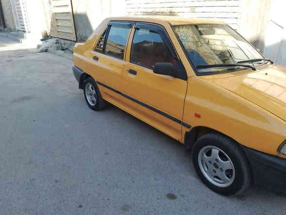 السلام عليكم
سايبا للبيع موديل 18 
كفاله عمه كير محرك لاضربه ولا تبديل 
فقط بيها بارد اباب السائق كد شبر أو الباب الخلفي الي وره السائق بي 4 اصابع اخياس ملكطينه مبين بل صوره 
الباقي كفاله كير محرك لا تنقيص لا تبخير تخم تأير امامي مبدلهاا جديد شاده 
تبريد شغال فقط البوابه شايلها الي اصير جوه يم الرجلين من نضفت الفريز كسرتها بل غلط او شلتها 
يعني فقط بوابه عوزها التبريد شغال 
السياره خير من الله السياره بسمي مثل ما واضحه يمك بل صوره رقم بغداد الإنكليزي سنويه 27 
شواصي مكفوله 
السعر 46 
مكاني بغداد الكماليه 
رقمي فقط رصيد وساب ما عندي 
***********
