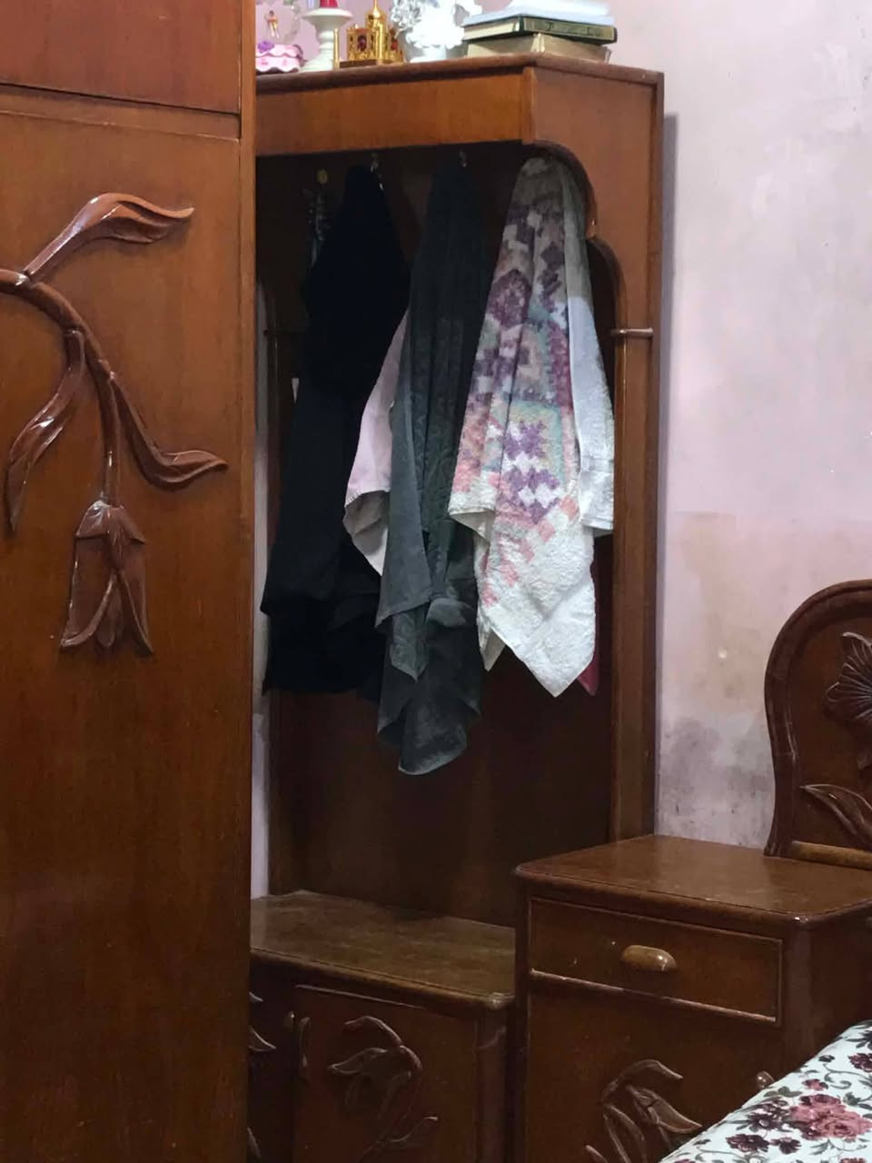 غرفة للبيع خشب ثقيل الشراي يجي خاص


**إذا كنت صاحب هذا الإعلان وتريد حذفه لأي سبب، رجاءا أرسل رسالة إلى الدعم الفني**
