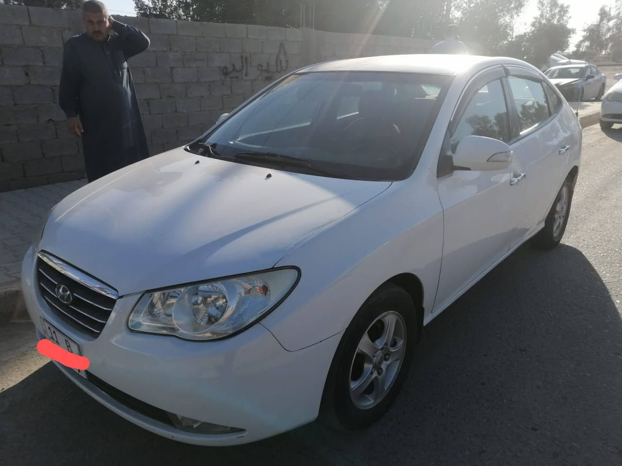 سلام عليكم ورحمه الله وبركاته 
النترا مقدسه موديل 11 خليجي 
بيع جاملغ خلفي صبغ وقبق جنطه وبيه شبر بل بنيد صبغ فقط والباقي كفاله مكينه 1600 رقم بغداد انكليزي بسامينه 
سعر 108 وبيه مجال بسيط جدا 
مكان بغداد محموديه الاستفسار 
***********
***********
