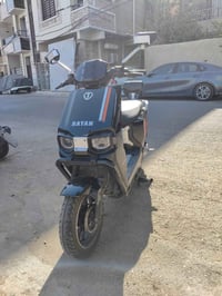 دراجه شحن الريان وحش الكون نظيفه كلشي ما امبدل بيها نظيفه بطاريتها كلش...