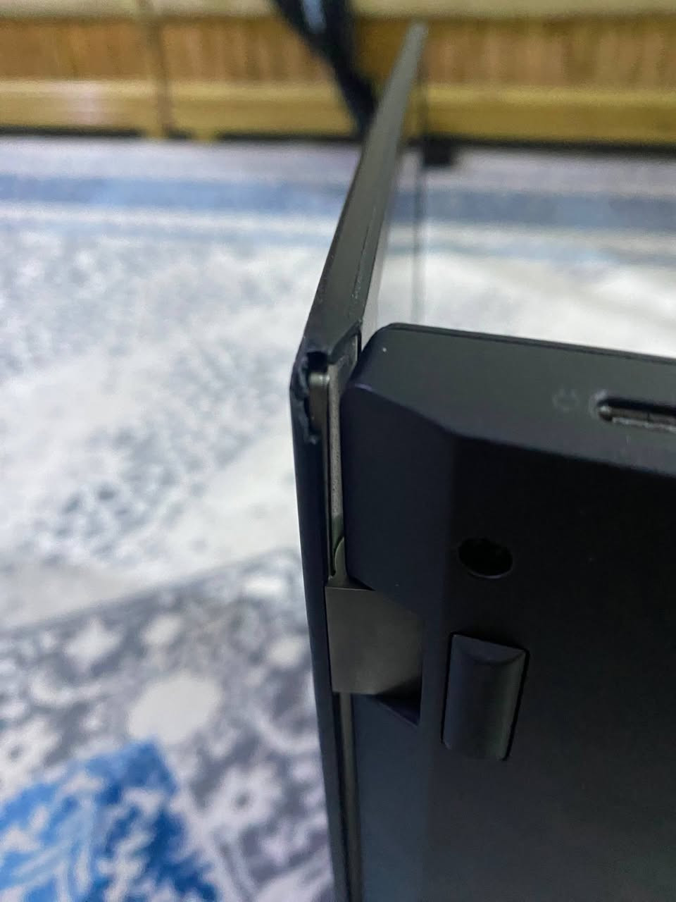 السلام عليكم شباب
حاسبه لينوفو T590 لاصحاب الهندسة والبرمجة
المواصفات :
Core i7 gen 8U(الجيل الثامن من الفئة الاقتصادية): المعالج
 16 GB : الرام 
512GB SSD : التخزين
النظام :وندوز 11 برو
الشاشة : 15.6 بوصة
البطارية : تدوم وياك اكثر من 5 ساعات
بيها بصمة علمود تفتح الحاسب طبعاً تفعله من الاعدادات + شاحنة 65 واط تشحن الابتوب بسرعه
جنطة للابتوب (هديه)
طبعاً الابتوب نظيف كلش بس مكسور كسر بسيط بالگفر بالطرف مال الشاشة اليسره طبعاً ما مأثر على الشاشة ولا على شكل الابتوب موجود بالصورة تلگه الكسر علمود تكون على بينه🤍
السعر ب٣٠٠ الف وبيه مجال للشراي
متوفر توصيل


**إذا كنت صاحب هذا الإعلان وتريد حذفه لأي سبب، رجاءا أرسل رسالة إلى الدعم الفني**