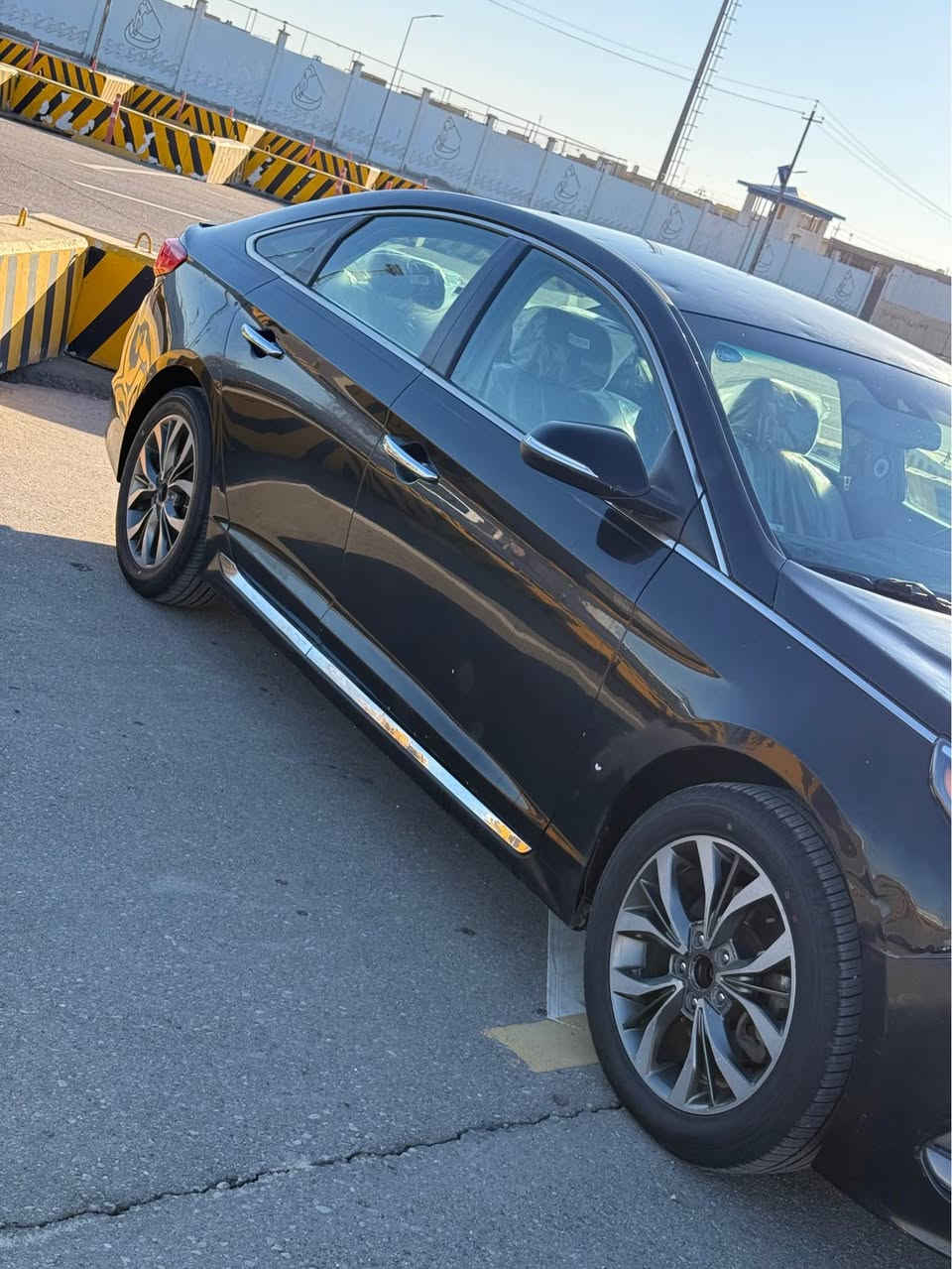 السلام عليكم سوناتا 2016

مكينه 2400

شاشه كاربلاي 

كشن كهرباء 

أشاره بل مرايا

حداديه 100. /100

تخم تاير قبل يومين شاده 

سياره جاهزه من كل النواحي 

رقم أربيل ب اسمي تحويل ثاني يوم 

حادث السياره والسونار كدامك 

ملاحضه سياره بيها حالوبات قليل كلش شوف العين باقيات على وضعهن

الاتصال على الرقم *********** عمارة, ميسان
