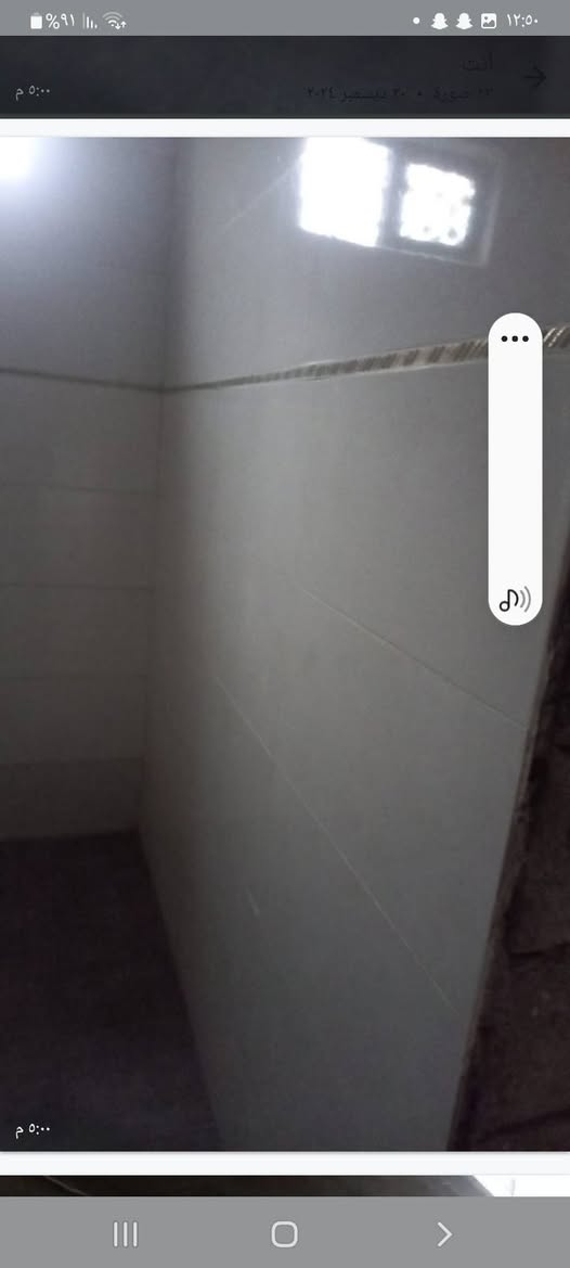 هيكل لبيع مساحة ١٠٠م واجهة ٥م بناء حديث مجاري كامل سرميك نصف الحيط استقبال هول مطبخ غرف نوم طابق واحد بناء حديث اتصل ***********او ***********ابو عبد مالك لعقار السعر ٤٥ مليون بي مجال الهيكل جمعية حمورابي
