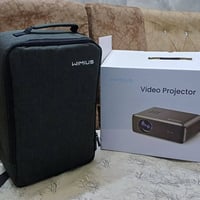 داتا شو شركة Wimius p62 FHD يدعم الـ 4k وفوكس تلقائي! دقتة حيل حلوة و ...