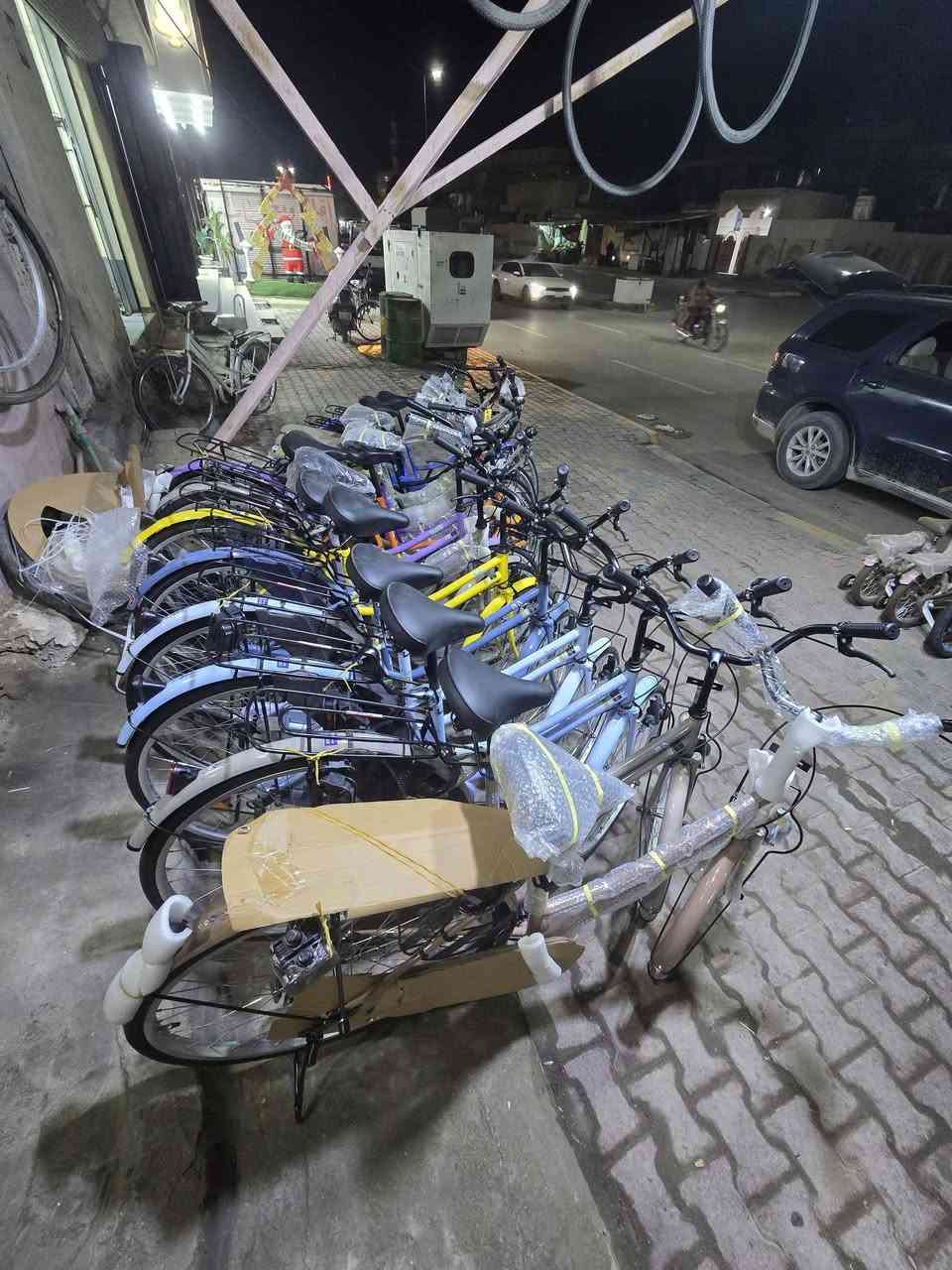 تم وصول باسكلات مديل ٢٢ نوع بيدي حجم ٢٦ مع شبجه عضم اصليه سعر ١٣٠ ألف عنوان السماوه  الحيدريه قرب افران العامل ***********
