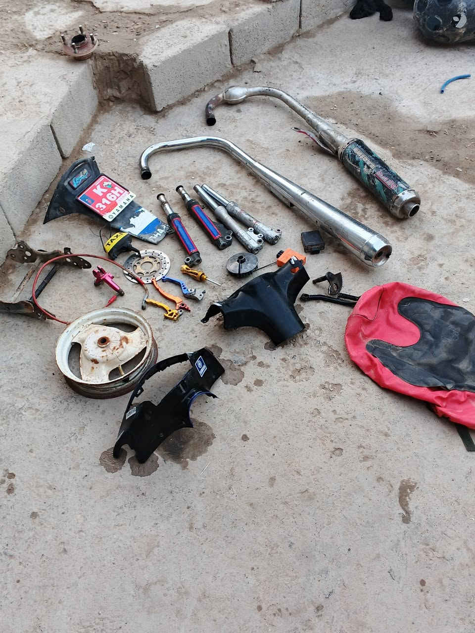 غراض ايراني وماكس كلشي بسعره توصيل ما عدي مكان ديالى بعقوبه كاطون رازي هاذ رقمي ‏‪***********‬‏💙
