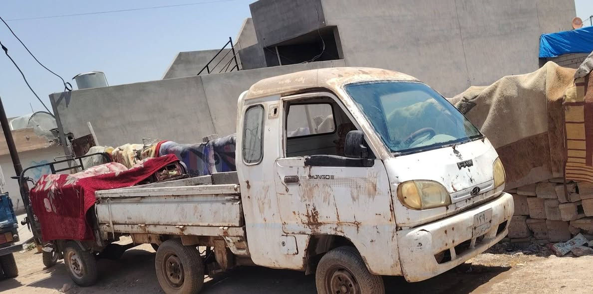 للبيع شقاله محرك جديد شاصي بل شرط بس حصيره بودي تعبان الشراي يتصل *********** مكلف بنشر
