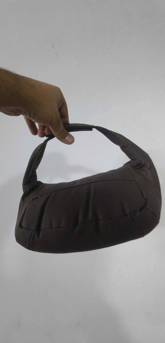 مسند رأس واحد من جلد نابا pu الصناعي للسيارات


**إذا كنت صاحب هذا الإعلان وتريد حذفه لأي سبب، رجاءا أرسل رسالة إلى الدعم الفني**