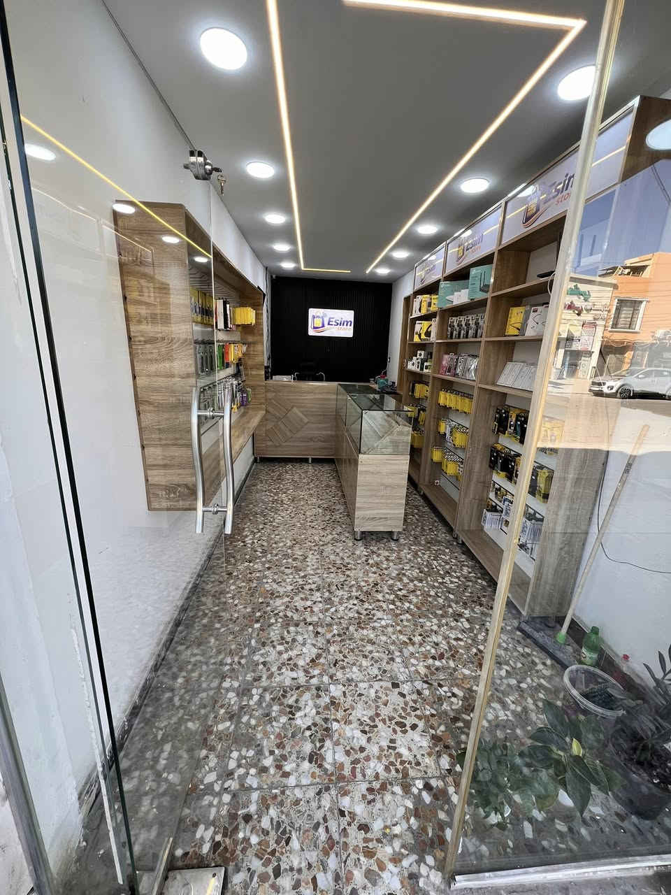 السلام عليكم
على بركة الله تم افتتاح مركز Esim store للموبايل 

يتوفر خدمة فورية لصيانة الموبايلات بكافة الأنواع

+اكسسوارات الموبايل وخطوط +ارصدة +خدمة تعبئة تكسي بلي و رصيد ايتونز وشحن شدات ببجي ويتوفر اجهزة موبايل بأنسب الأسعار 

❤️‍🔥يتوفر عروض على الصيانة 

🔥🔥وعروض قوية أخرى نورونة في موقعنا الكائن حي الإعلام شارع جامع علي السجاد مقابل طويل بركر


**إذا كنت صاحب هذا الإعلان وتريد حذفه لأي سبب، رجاءا أرسل رسالة إلى الدعم الفني**