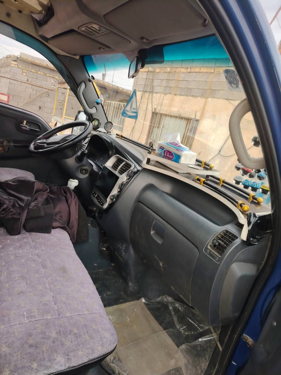 سياره ٢٠١٣ مكفوله مكينه تبريد كهربائيات كفاله عامه مكينه مسكر سنويه ٢٧ مشروع وطني عنوان السياره ميسان
رقم الموبايل ***********
