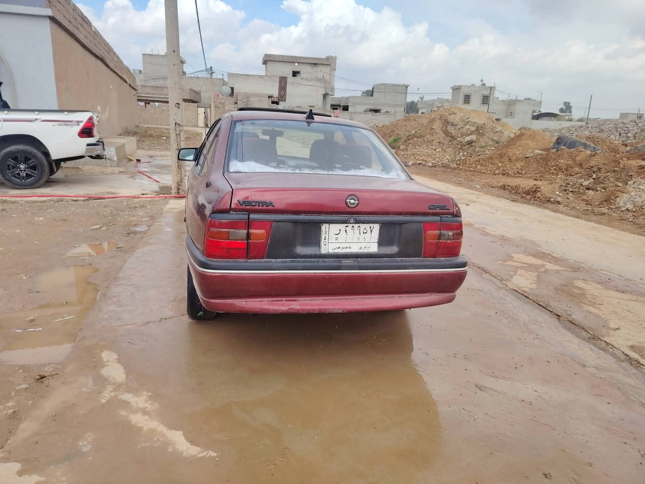 سلام عليكم فكتره للبيع موديل ٩٣مابيه صبغ بس دوائر  حجم ١٦ مكينته شرط لا صرف لانفخ  رقم الماني طخم تايرات  داخله جديد  الاستفسار  على هذه الرقم  ***********
