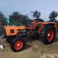 تركت العنتر للبيع موديل 88 دينا ارقام بسبونيد ما بيها قفلها بثلاثه 078...