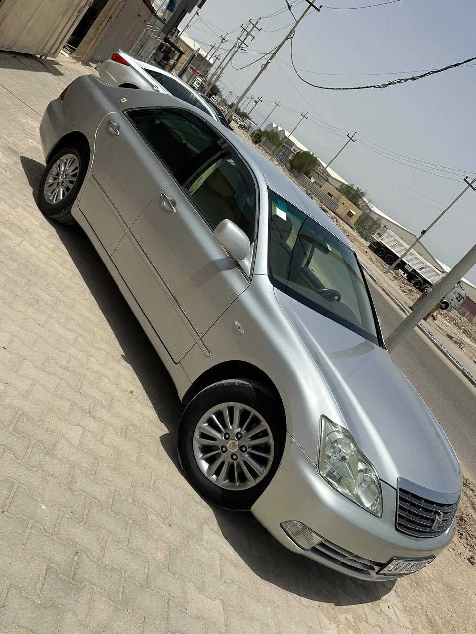 للبيع شاهينه2006 معيود التحوير اهنا رقم بصره بصرة أنكليزي مداور ثاني يوم جديده مال مزاد جاهزه للأخير ماناقصهابرغي شاصي 180مواصفات 3دكم بصمات برده خلفيه كامره حساسات تخم تاير جديد تبريد ثلج
السعر 148ورقه وبيها مجال قليل للشراي 
***********
العنوان البصرة ابي الخصيب
