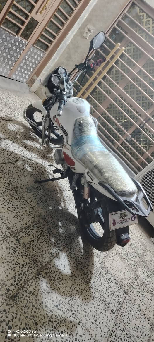 سلام عليكم 
للبيع موطور AH
***********للستفسار
