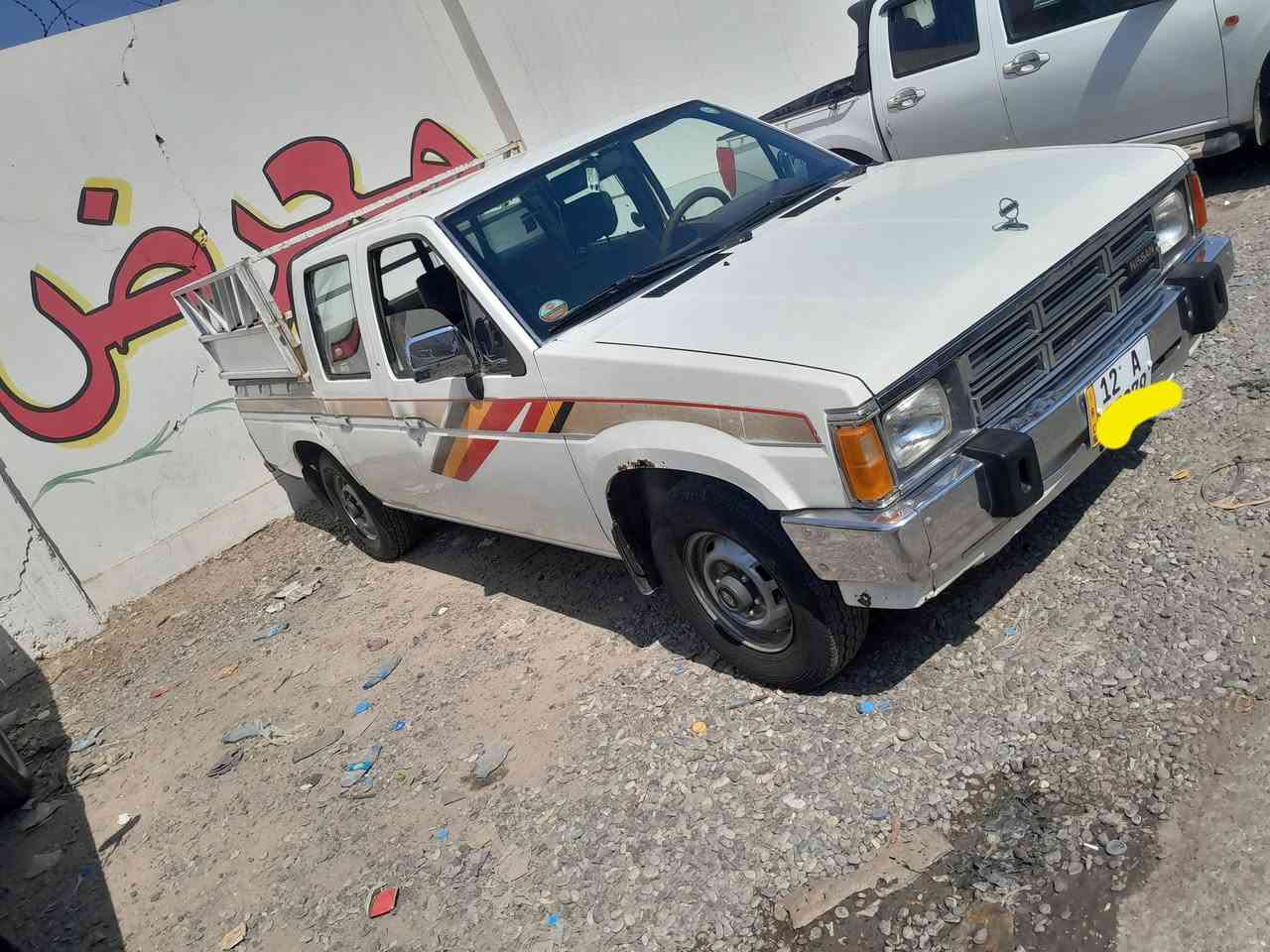 السلام عليكم
بيكم نسان دبل موديل ١٩٨٨ 
مكفول كفاله عامه شرط من الدعاميه للدعاميه 
بور و خمسه كير و تبريد ثلج و تشتغل غاز بيها منضومه غاز وبنزين قفل مركزي بدون صبغ شرط   بسمي شرط التحويل السعر ٧٥ $ للإستفسار *********** 
***********
