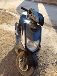 غراضهة موجودة دراجة حلوة بس كابريتر تعبان وباتري تعبان فقط كلشي شغال س...