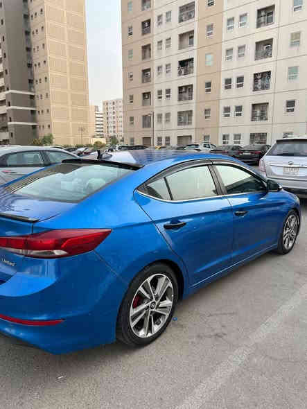 سلام عليكم الانترا ١٧ امريكي
بصمة
كشن كهرباء
تحكم جهتين
ثلاث أنظمة قياده
فتحه سقف
منظومة تبريد جديدة
كشنات جلد
كير اي تي 
منظومة صوت انفنيتي
محرك دوش ٢٠٠٠
كامره شاشه كبيره
تخم تاير
رقم بغداد انكليزي
صورة السونار 
بسمي لسياره
سعر120
سياره خير من الله
 ***********
