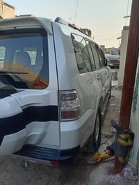 باجيرو للبيع موديل ٢٠٠٨ محدثه ١٦ مكينه ٣٠٠٠ الرقم بغداد مكفوله من الصب...