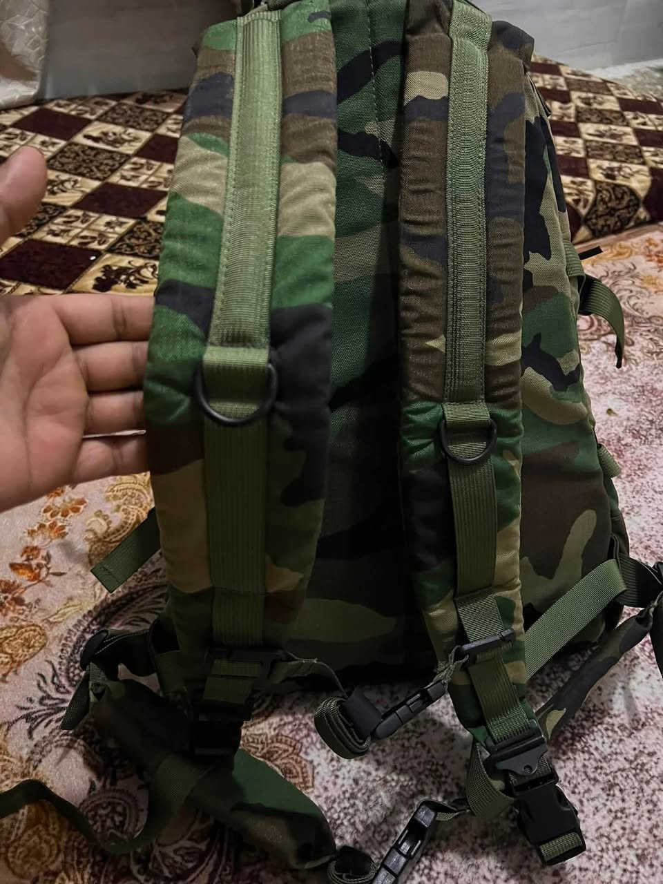 جنطه للبيع أمريكيه ***********
