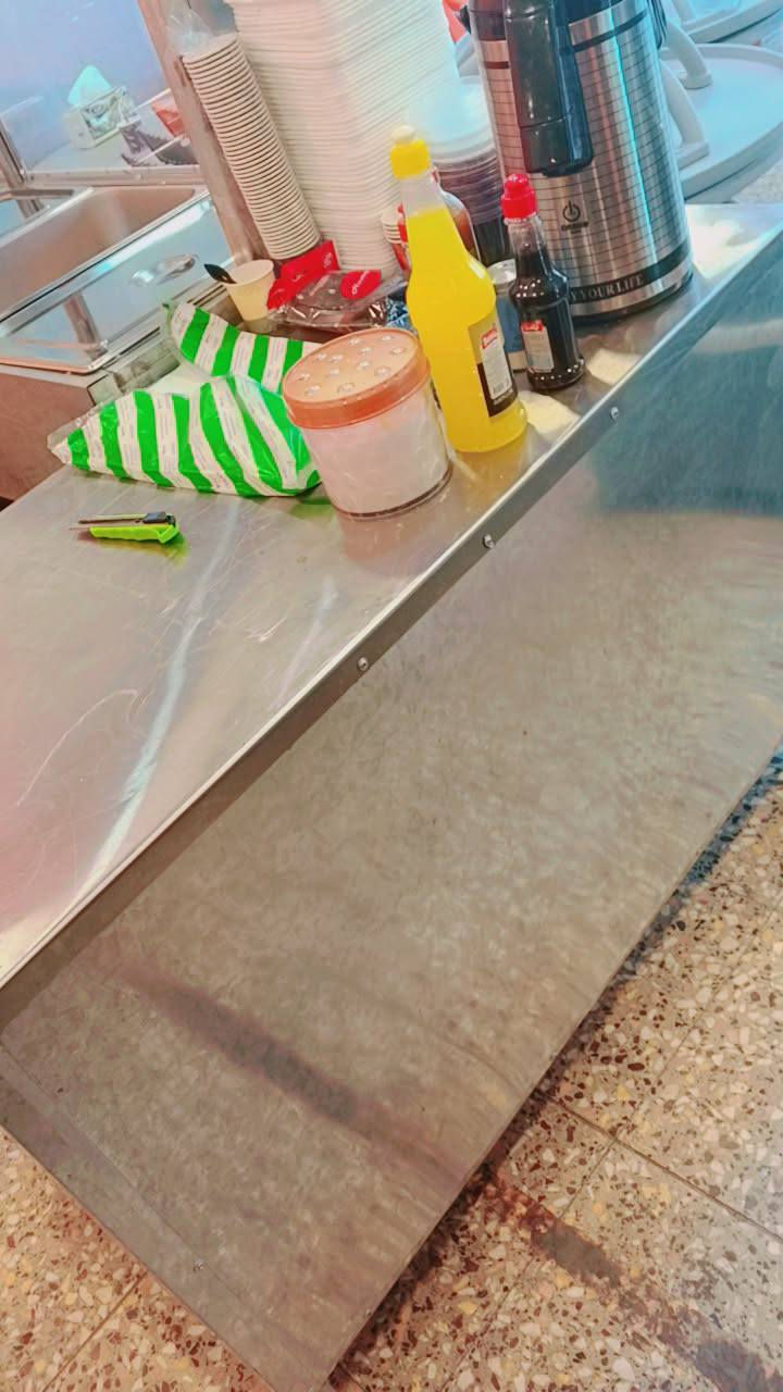 غراض مطعم للبيع استعمال شهر واحد فقط للاستفسار المراسله على الخاص
بغداد العامرية


**إذا كنت صاحب هذا الإعلان وتريد حذفه لأي سبب، رجاءا أرسل رسالة إلى الدعم الفني**