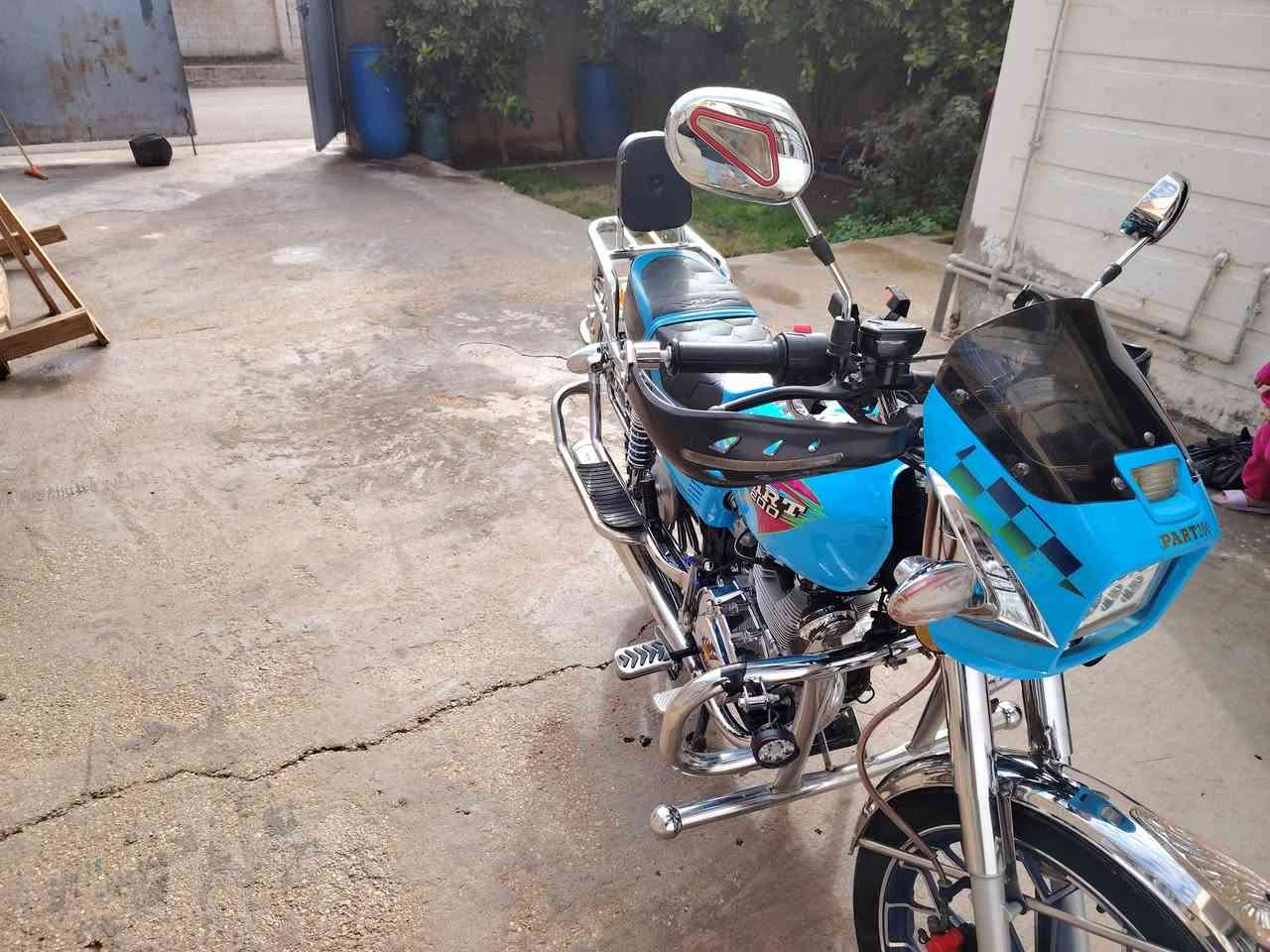 موطور عيثاني موديل 24 سعر 950 بيه مجال قليل تواصل على هذا الرقم***********
