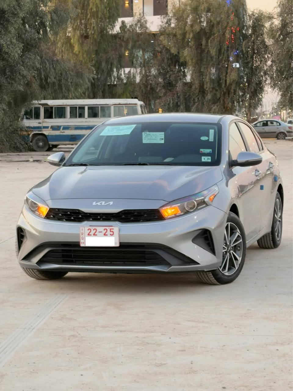 السلام عليكم
للبيع فورتي 2023 امريكي
دخول جديد كاتي بدون رقم
تترقم شمالي لون سمنتي 
الحادث باب مبدل اصلي 
ونص جاملغ خلفي صبغ
محرك 2000 دوش
المواصـفـات :
+ويل كب
+شاشة كبيرة ايباد
+كامرة خلفية
+رادارات امامي جانبي خلفي
+تحديد مسار
+مثبــت سرعة
٣وضعيات قيادة
+توقف ذاتي عند الاقتراب
+تحكمات ستيرن
+اشاير ب مري 
وباقي المواصفات المعروفه
اخوان مكلف ب النشر  .
لمعرفه السعر وباقي التفاصيل 
التواصل على الرقم التالي
*********** موصل, نينوى
