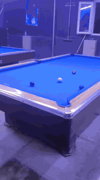 السلام عليكم بلياردات للبيع السعر مليونين وبيهن مجال قليل للاستفسار اتصل ***********المكان حي اور
