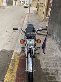 دراجه نامه متياز للبيع  مديل ٢٧ دراجه حلوه ونضيفه الرقم  07801534369