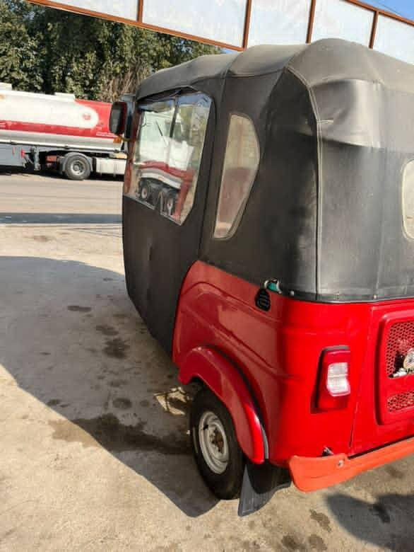 سلام عليكم تكتك ٢٠٢٢البيع بيه صفحه حار ولا باقي كفاله مكينه مكفوله تكتك مال بيت جناي تحويل ثاني يوم تكتك معروض٨٤٠٠وبيه مجال الطيبين***********
