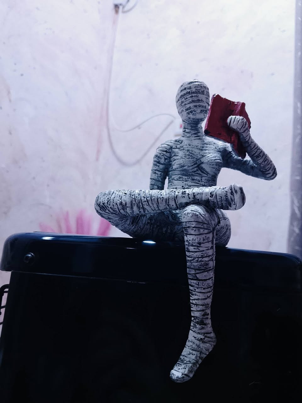 مجسمه للبيع السعر 15٫000 الف الي يريده دخلي عل خاص او عل هذا رقم *********** موجود توصيل كل أنحاء العراق مكاني كربلاء
