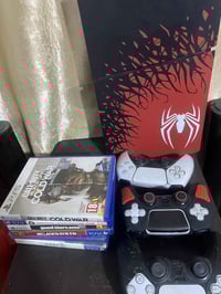 بلي 5 سلم 3 جوستكات و 5 اقراص و يوبي اس 3000 واشتراك بلس سنه كامه بشهر...